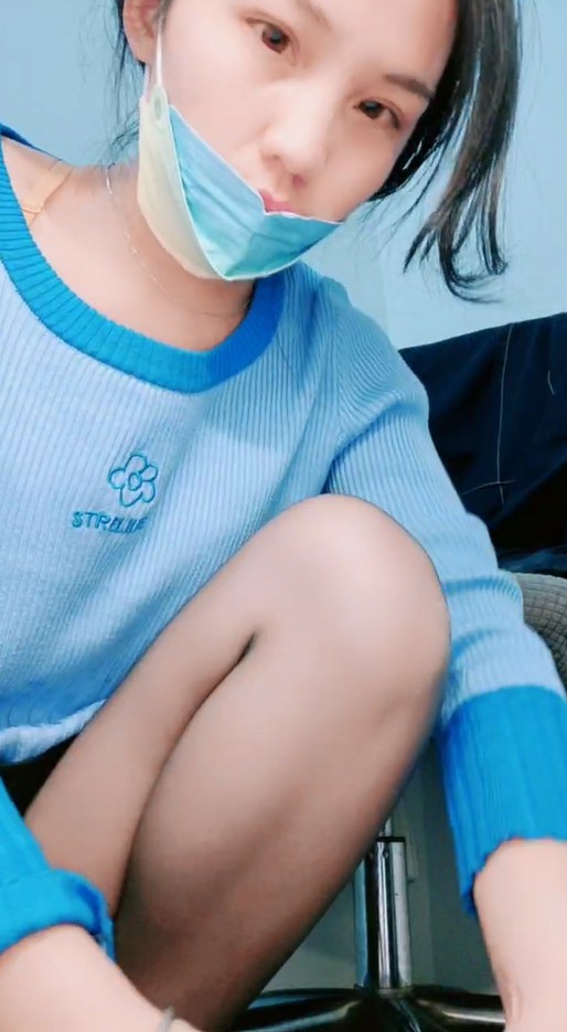 上班塞跳蛋的肉丝客服小姐姐：爽死了卧槽，我白浆都喷完了，肆无忌惮的叫很舒服，太爽了！ — 2022